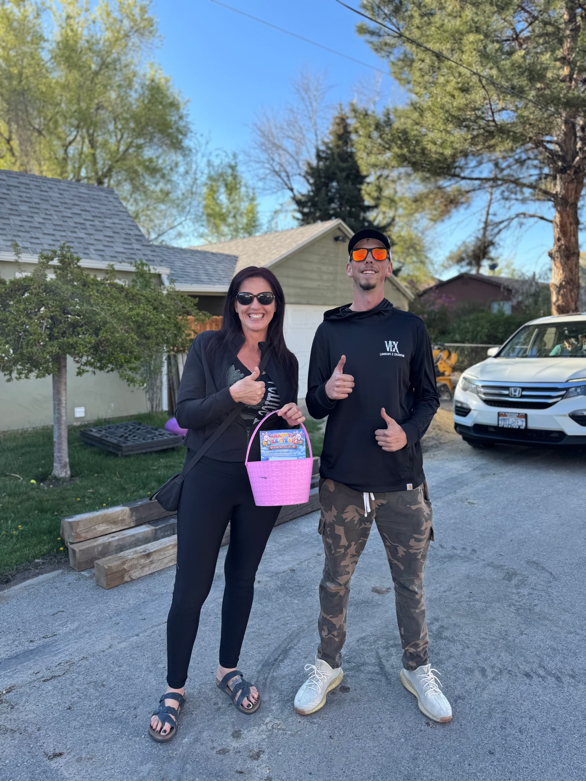 Gallery photos for VEX Landscape Spread Easter Joy by Egging Homes in the Community: Image #1