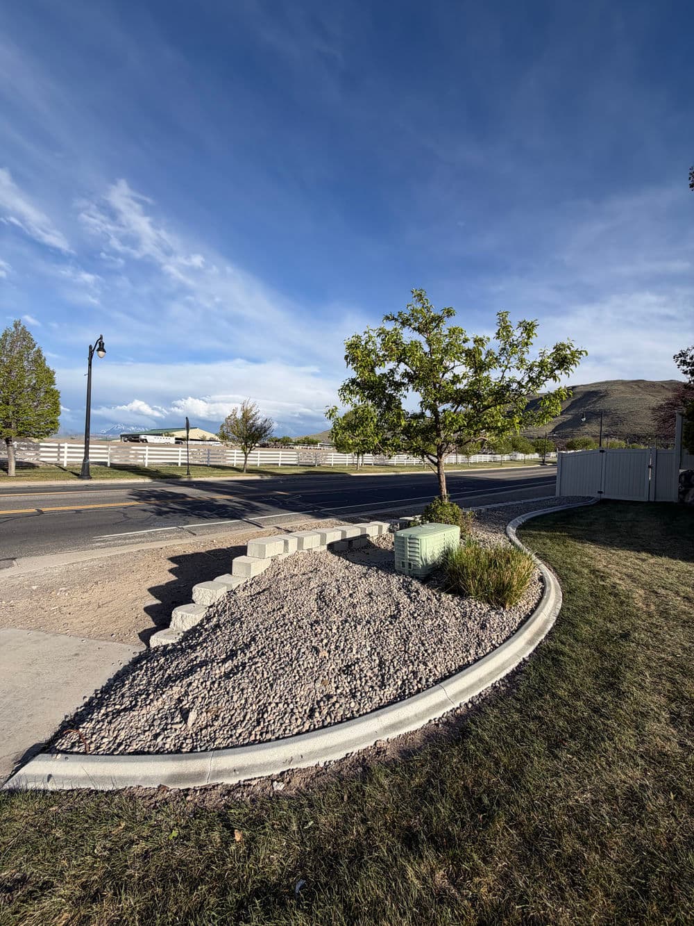 Gallery photos for River Rock Xeriscaping with Concrete Curbing and Retaining Wall in Herriman: Image #3