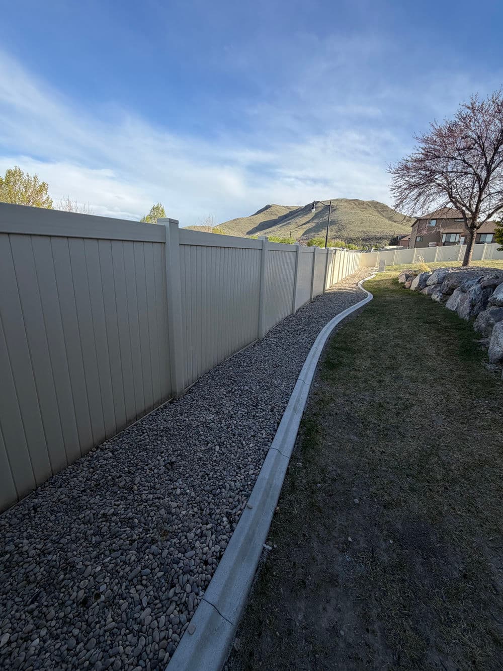 Gallery photos for River Rock Xeriscaping with Concrete Curbing and Retaining Wall in Herriman: Image #6