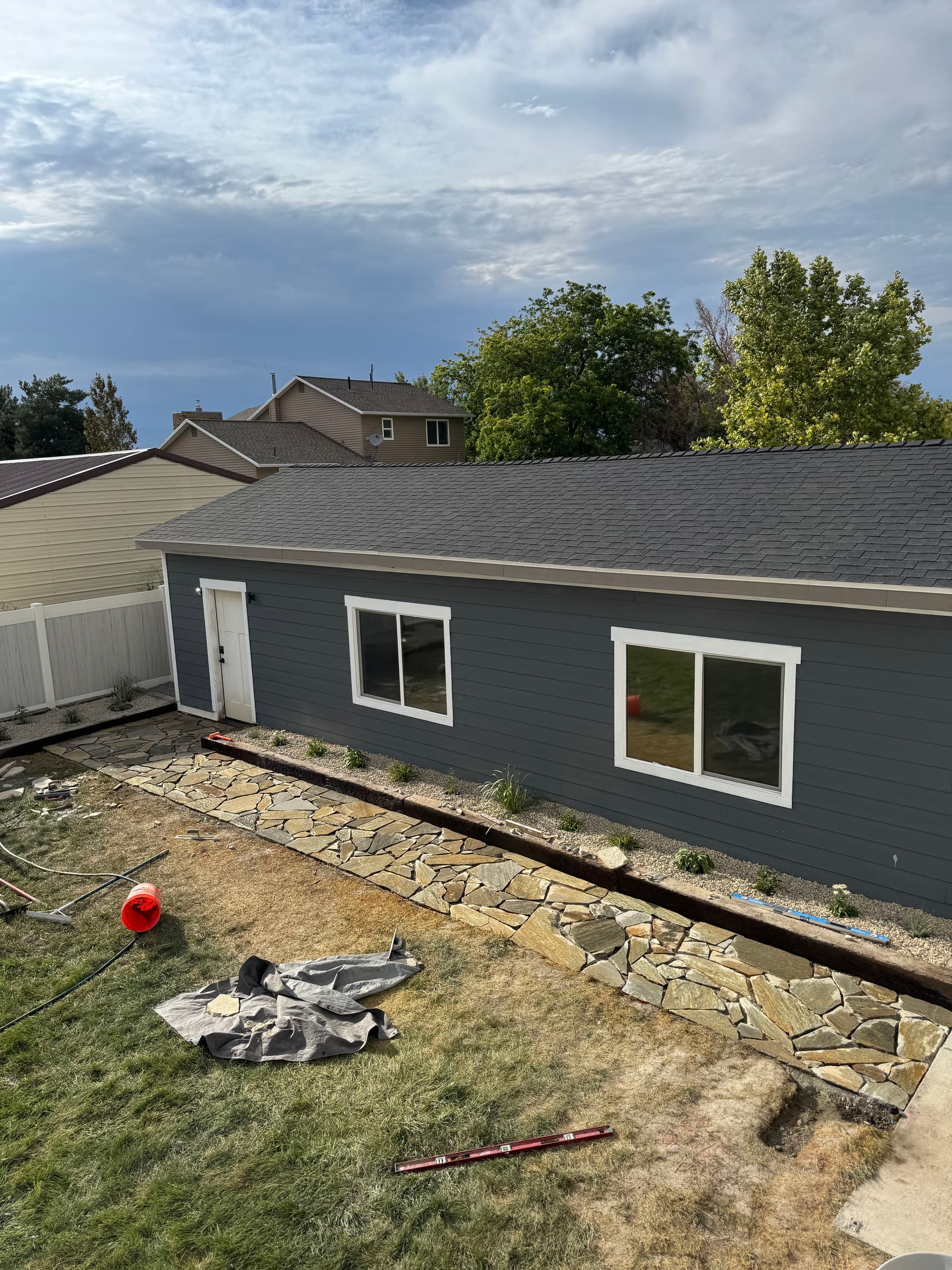 Gallery photos for Storm Mountain Flagstone Walkway and Railroad Tie Garden Beds: Image #4