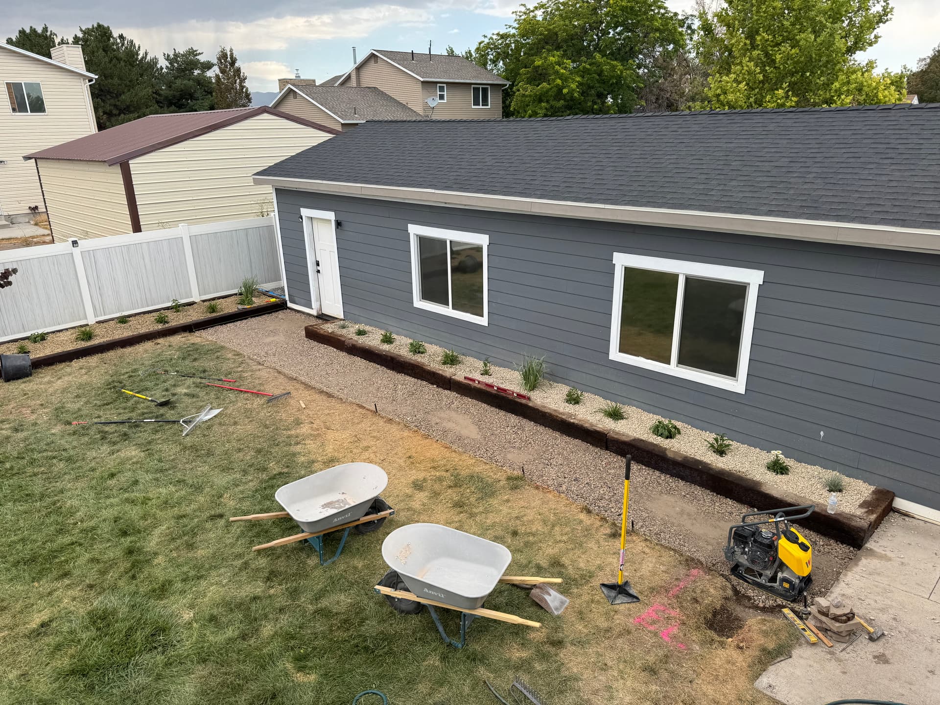 Gallery photos for Storm Mountain Flagstone Walkway and Railroad Tie Garden Beds: Image #8